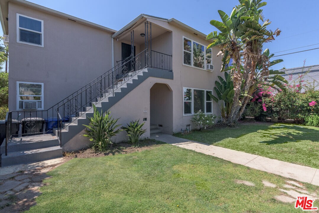 1415 S Genesee Ave, Los Angeles, CA 90019 House Rental in Los Angeles