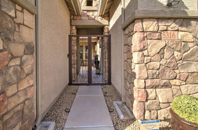 Building Photo - 5316 N 186th Dr