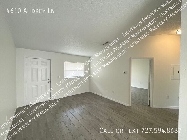 Building Photo - 4610 Audrey Ln