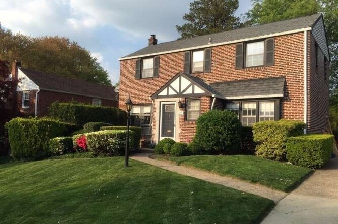 Primary Photo - 517 Maple Hill Rd