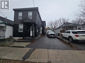 Building Photo - 259 Montfort St.