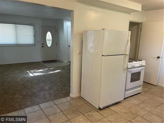 Foto del edificio - 4661 Monroe St NE