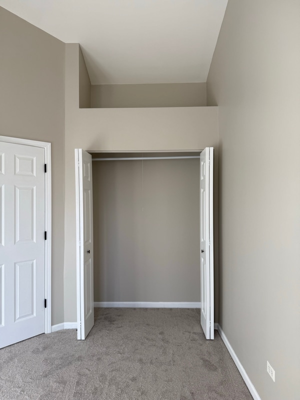 Foto del edificio - 2947 Rutland Cir