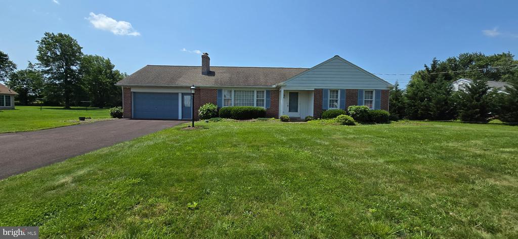 Foto principal - 604 Morwood Rd