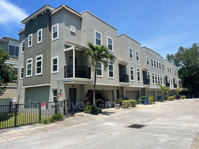 3227 Marcellus Cir, Tampa, FL 33609 House Rental in Tampa, FL