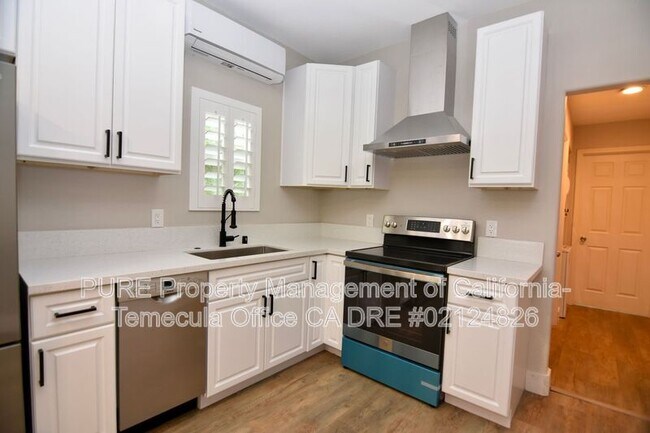 Foto del edificio - 27356 Pinyon St