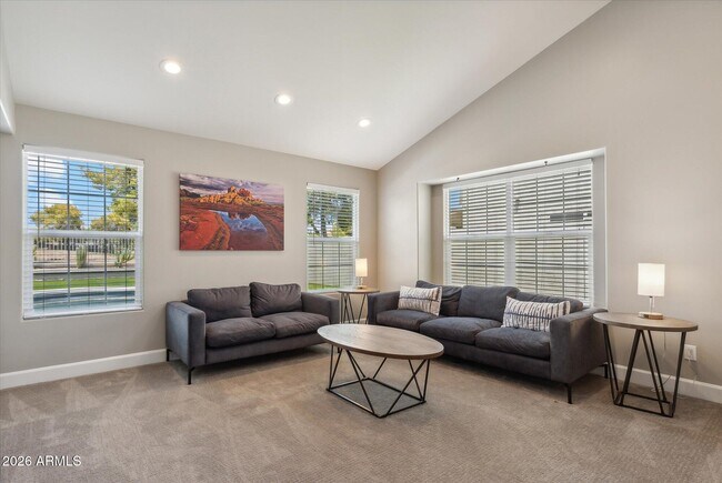 Foto del edificio - 6824 W Morrow Dr