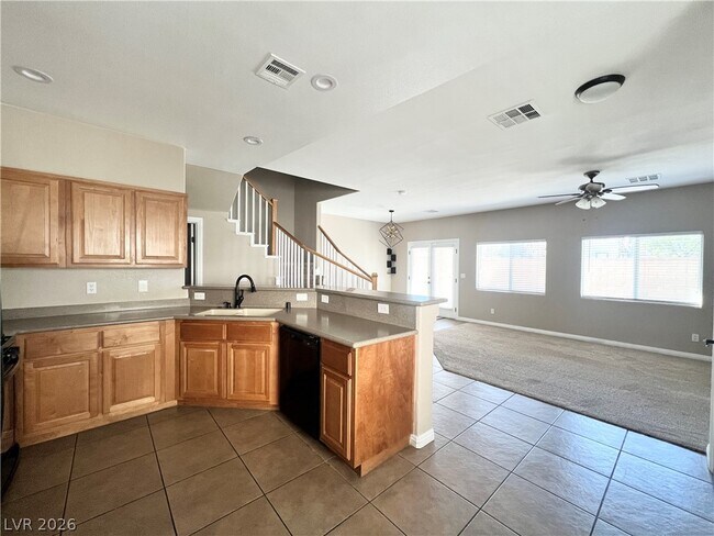 Foto del edificio - 10021 Government Point Way