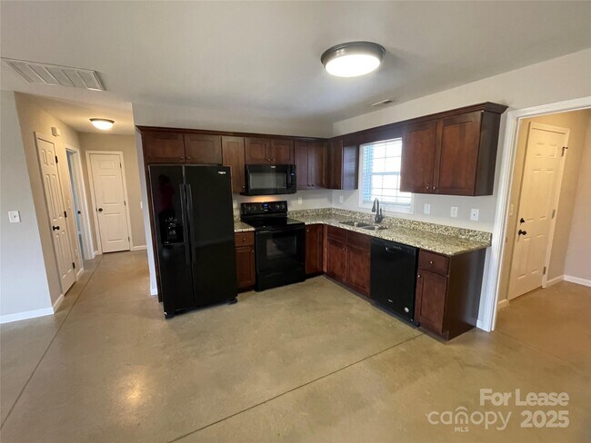 Building Photo - 3829 Marietta Pl