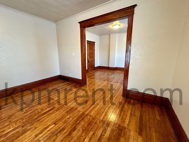 Foto del edificio - 705 10th St NE