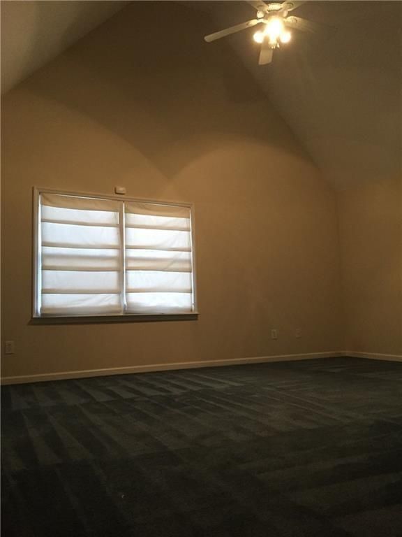 Foto del edificio - 685 Garibaldi St SW