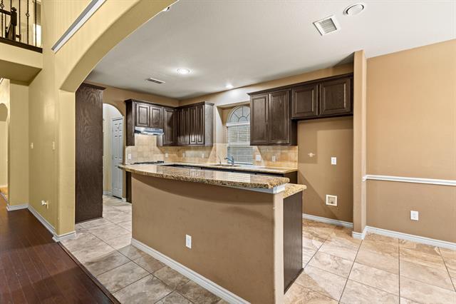 Building Photo - 1420 Creosote Dr