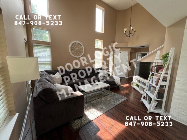Foto del edificio - 10520 Thornton Way