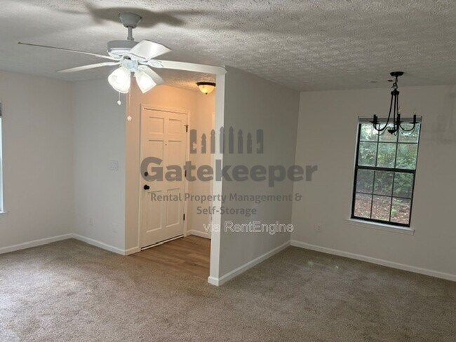 Foto del edificio - 280 Handley Ct