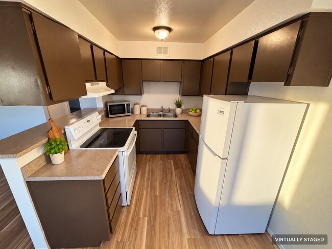 Building Photo - 4796 Nova Ln