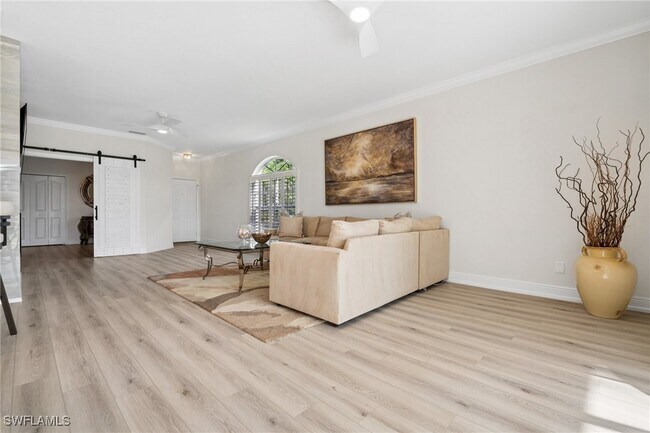 Foto del edificio - 13180 Hamilton Harbour Dr