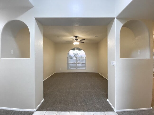 Foto del edificio - COMING SOON - Enchanted Hills - 4BR/2Bath