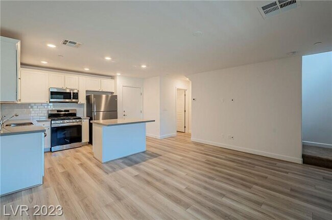 Foto del edificio - Charming Retreat in 55+ Community 89135