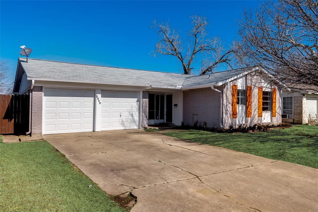 Primary Photo - 4221 Fernwood Dr