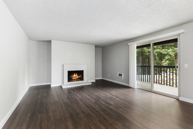 Living Room - Woodridge Apartments