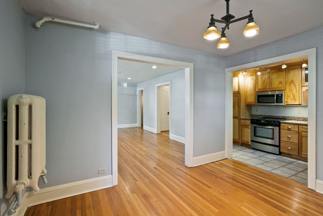 Dining Room - 2517 Humboldt Ave S