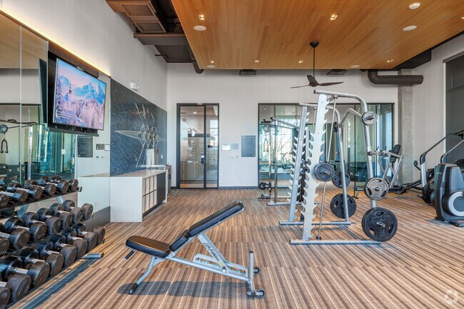 Gimnasio - Hudson on Farmer