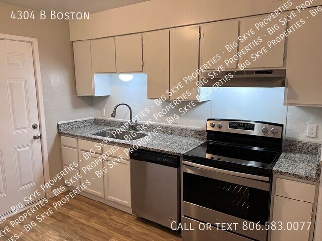 Building Photo - 4304 B Boston
