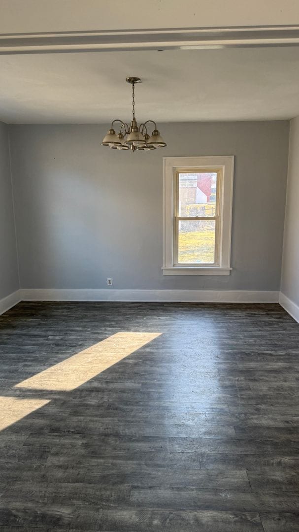 Building Photo - 3 bedroom single family home