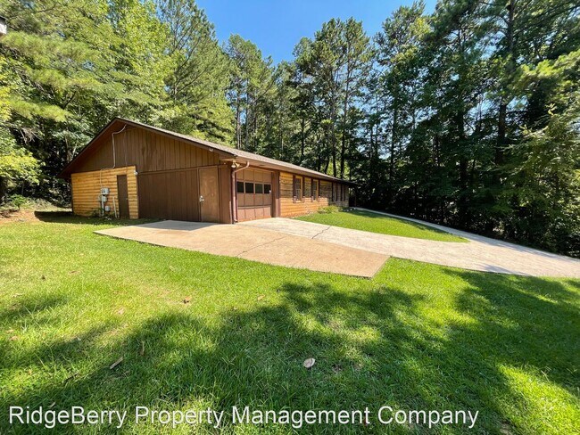 Building Photo - 2 br, 1.5 bath House - 511 Z1 Cheatu Dr