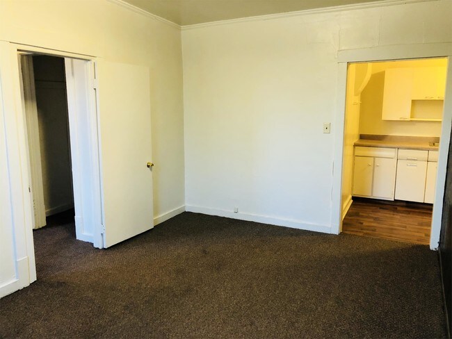 Foto del edificio - 2945 Dekalb St
