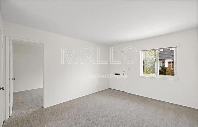 Foto del edificio - 10224 Holburn Dr