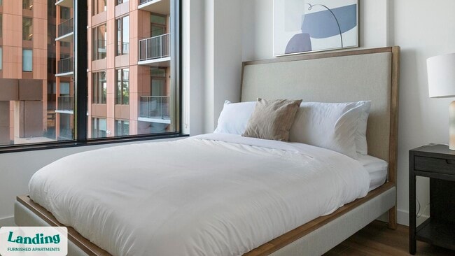 Building Photo - 632 Howard Rd SE