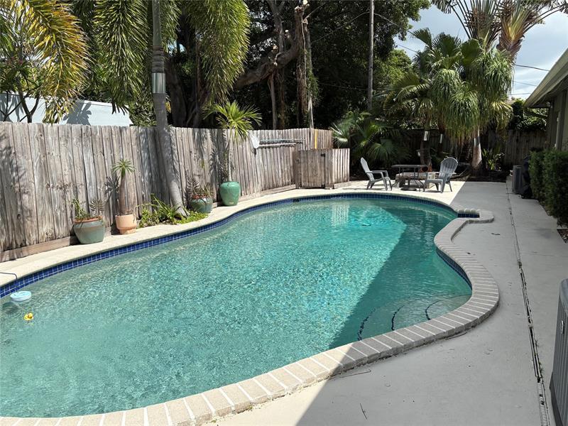 Primary Photo - 1607 NW 5th Ave