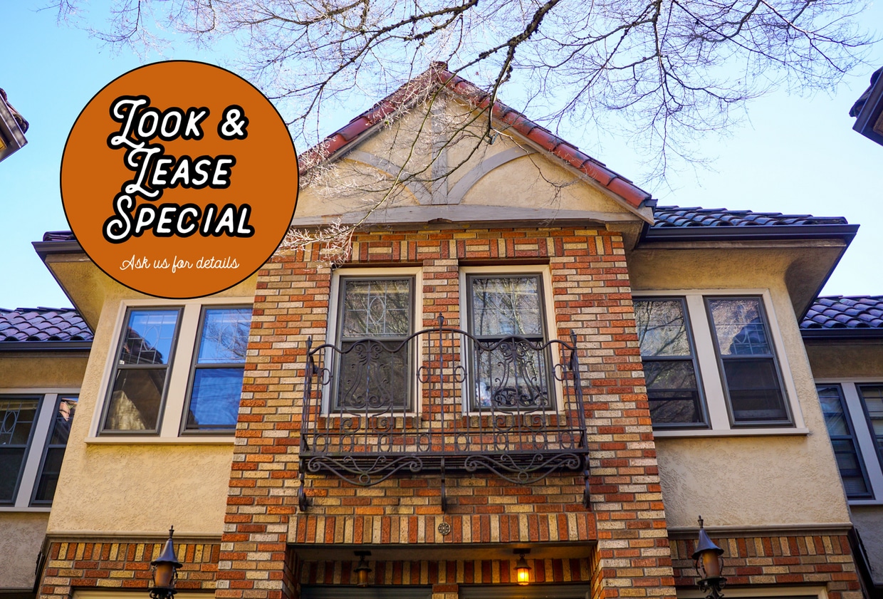 Stunning 1930s Townhouse in Spanish-style ... - Stunning 1930s Townhouse in Spanish-style ...