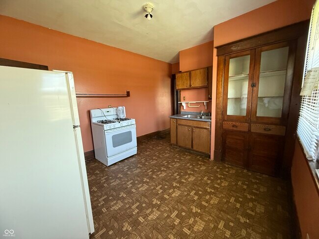 Foto del edificio - 906 E Morris St