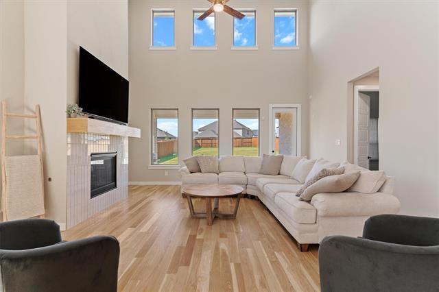 Foto del edificio - 1228 Sapphire Ln