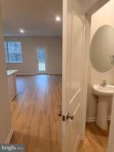 Building Photo - 16 Whaler Dr