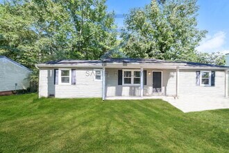 Building Photo - 4275 Ridgetop Dr