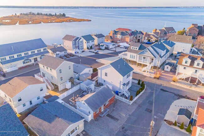 Foto del edificio - 11 Spindrift Rd