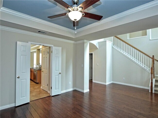 Building Photo - 15521 Whistling Straits Dr