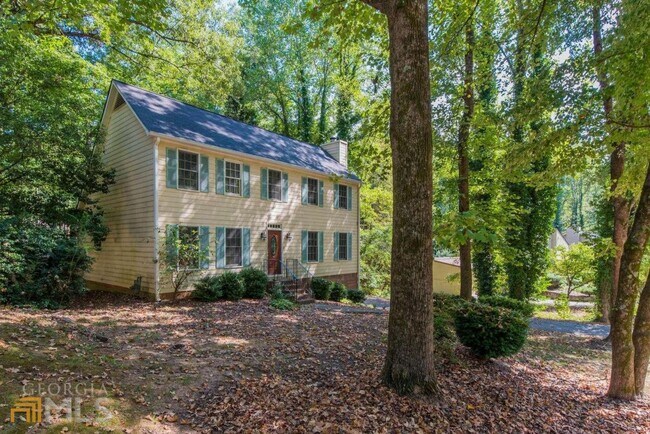 Building Photo - 2340 Buck Dr