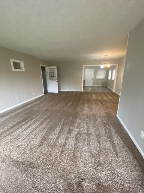 Building Photo - 309 Willow Ave