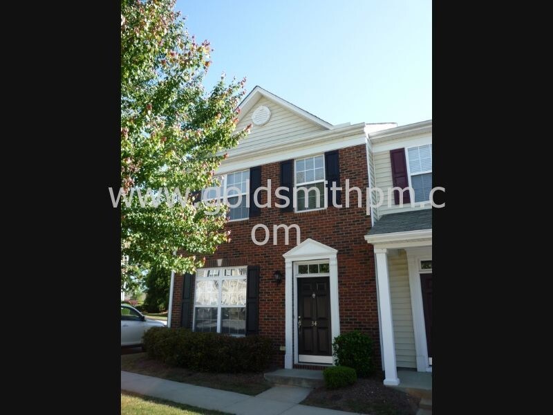 Foto principal - 34 Sikes Cir