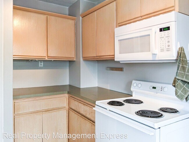 Foto del edificio - 3 br, 1 bath House - 2007 S Spring Ave