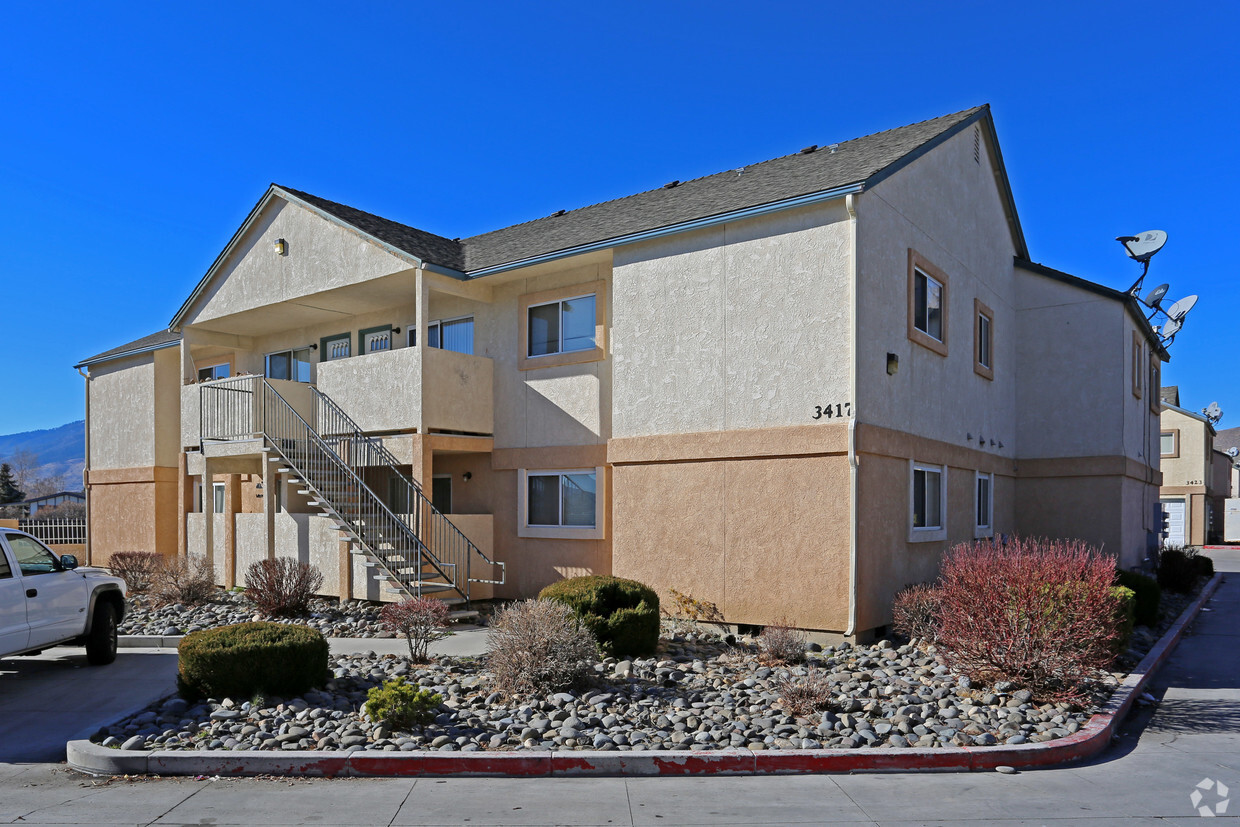 Primary Photo - Regency Apartments