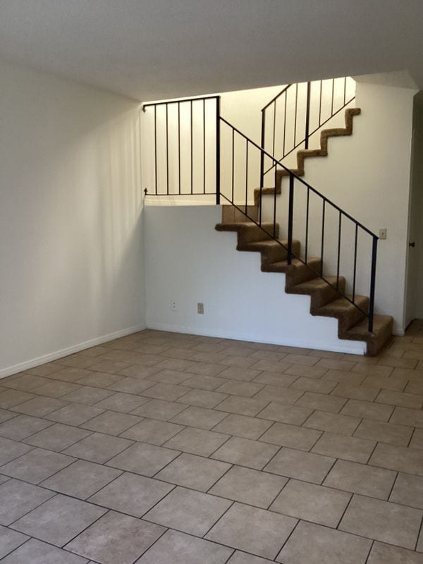 Foto del edificio - 1430 W Badillo