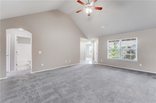 Foto del edificio - 705 SW River Rock St