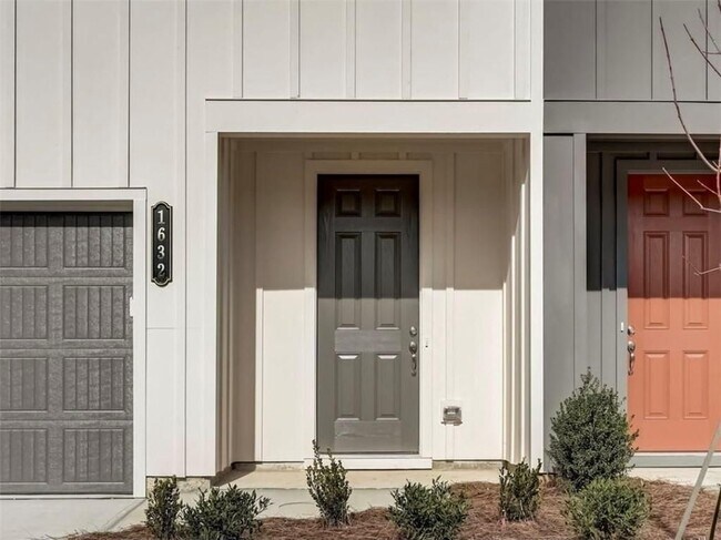 Building Photo - 1632 Gunnin Trce NW