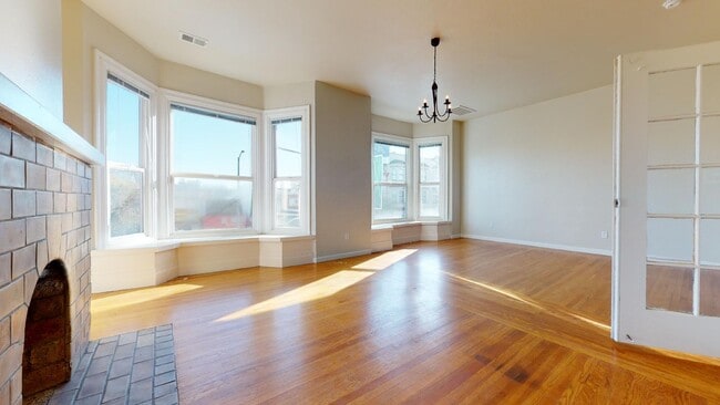 Building Photo - 628 Clement St