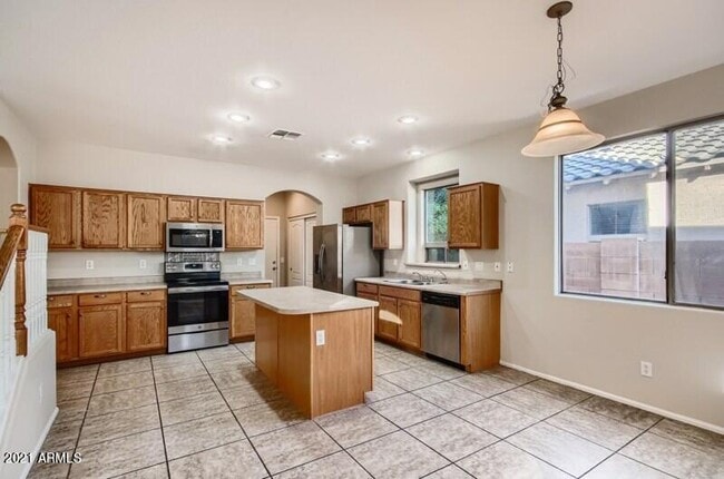 Building Photo - 45063 W Jack Rabbit Trail